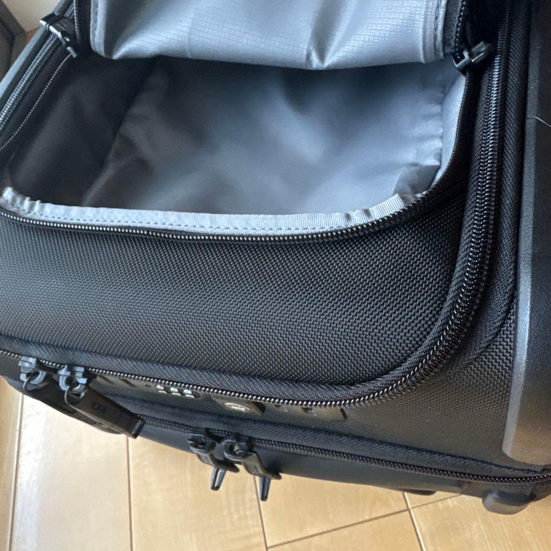 トゥミ TUMI キャリーケース エクスパンダブル 黒 アルファ3 パンダ