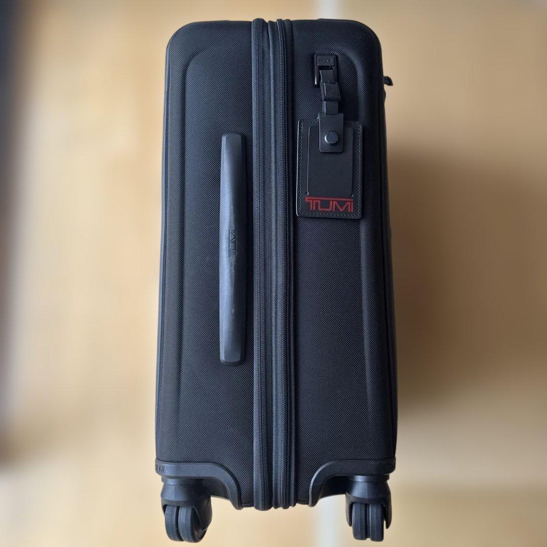 トゥミ TUMI キャリーケース エクスパンダブル 黒 アルファ3 パンダ