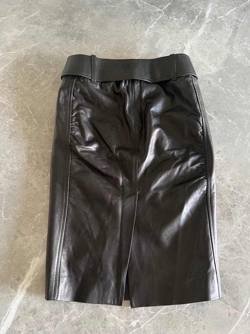 タグ付き★未使用★GUCCI ブラック レザー タイトスカート★38