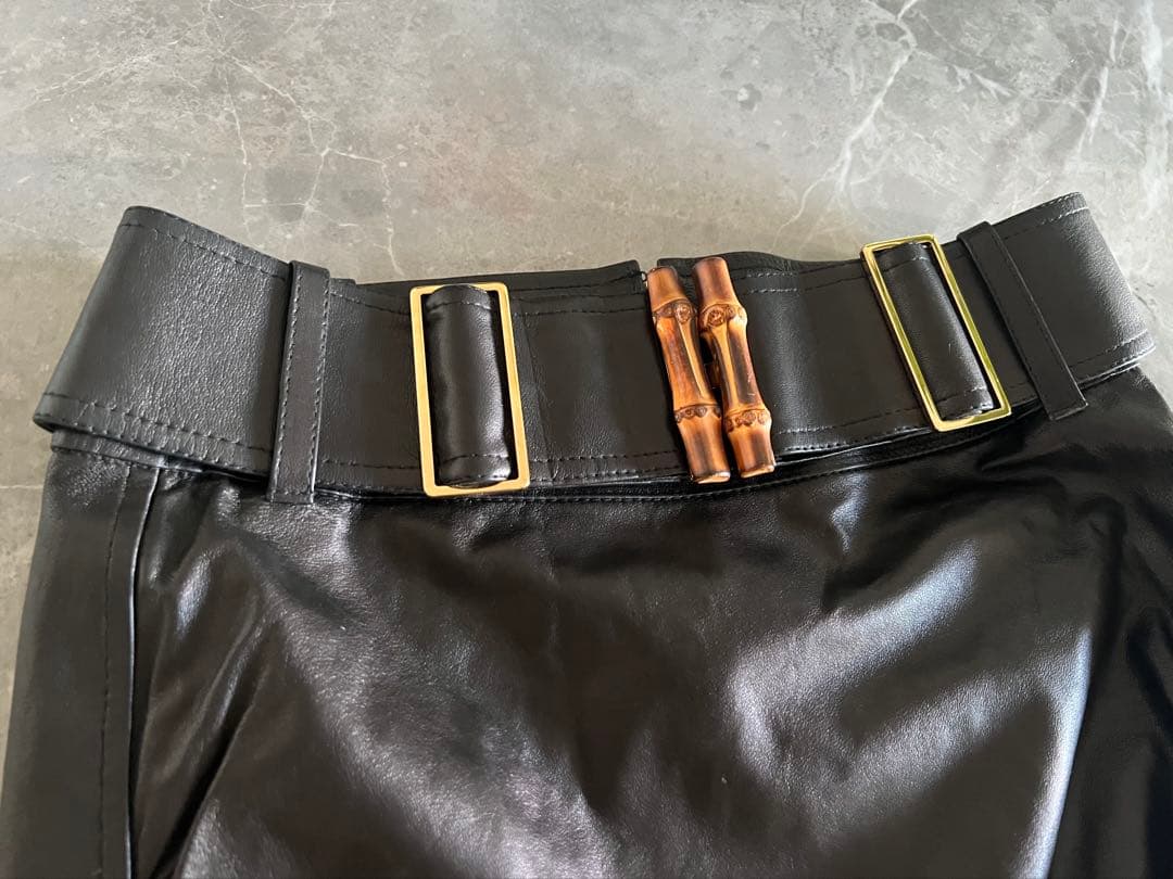 タグ付き★未使用★GUCCI ブラック レザー タイトスカート★38