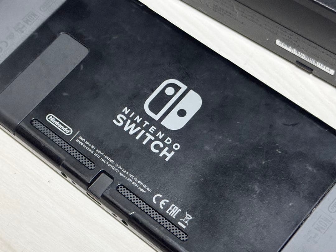 NintendoSwitch本体 グレー