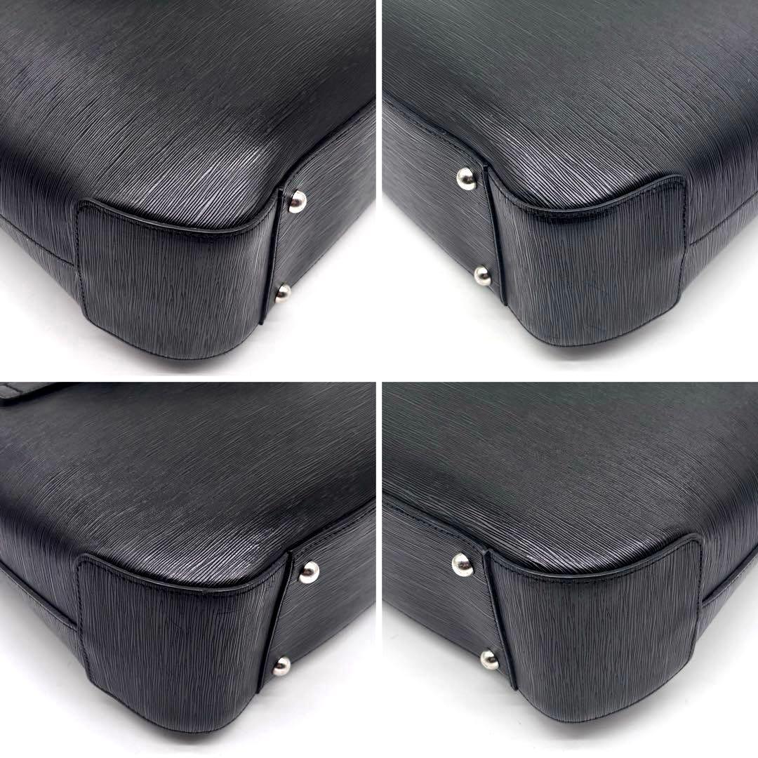 ✨極美品✨タグ付✨ペッレモルビダ　キャピターノ　2way　B4可　保存袋付き　黒