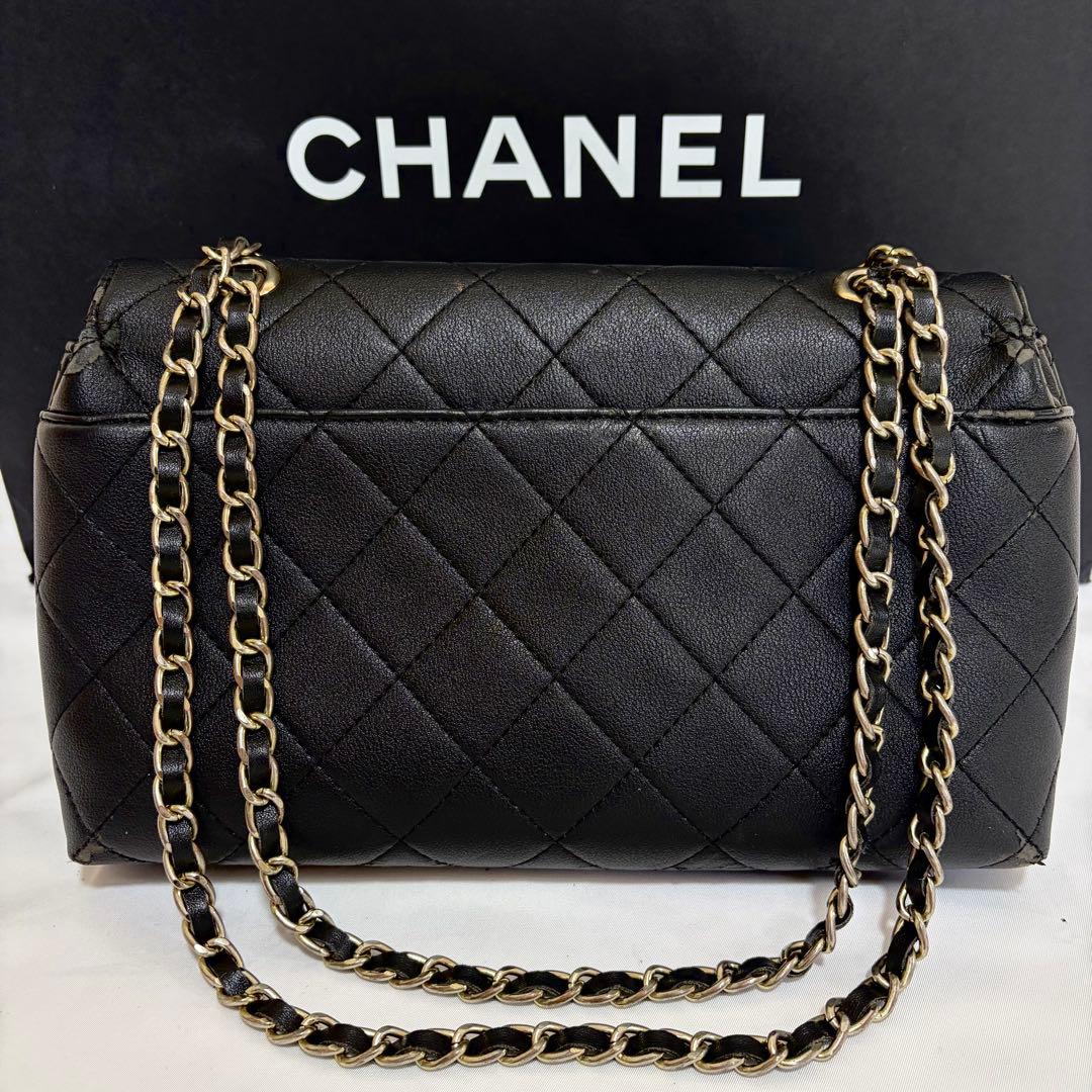 CHANEL ショルダーバッグ ノベルティ 訳あり