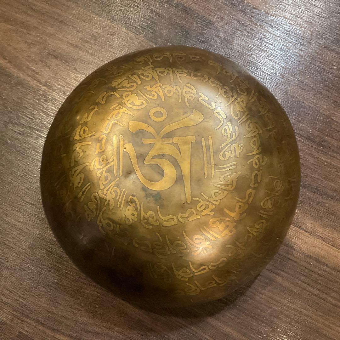 no10 チベット産 シンギングボウル 新品 チベタンボウル 22.5cmＡＵＭ