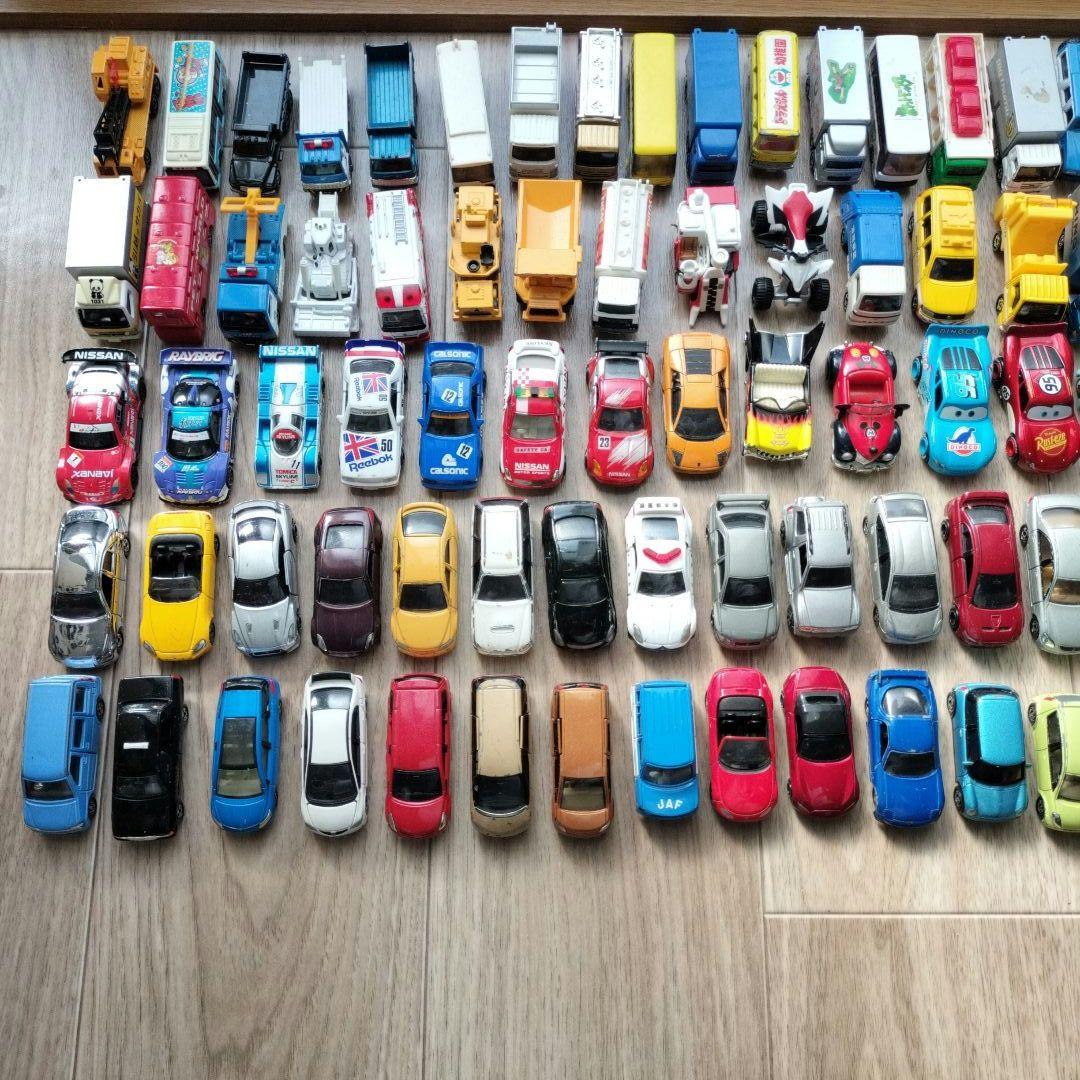 ミニカー トミカーなど　約200台セット