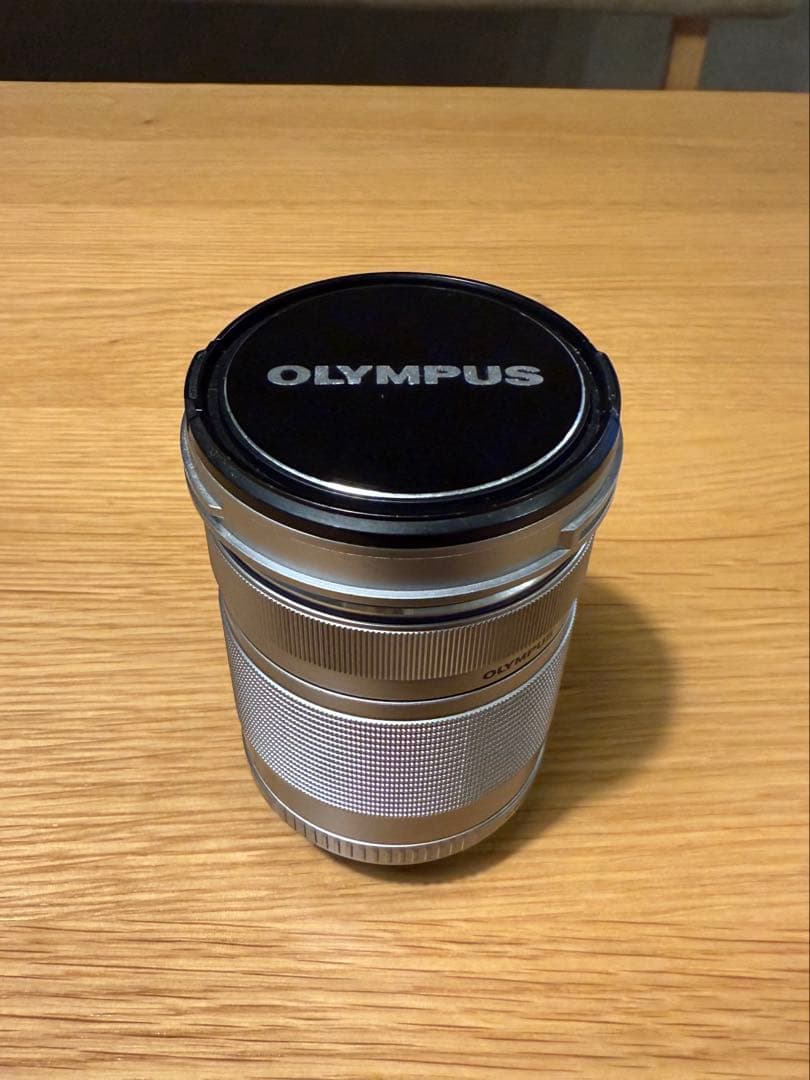 OLYMPUS 40−150mm f/4.0-5.6 望遠ズームレンズ