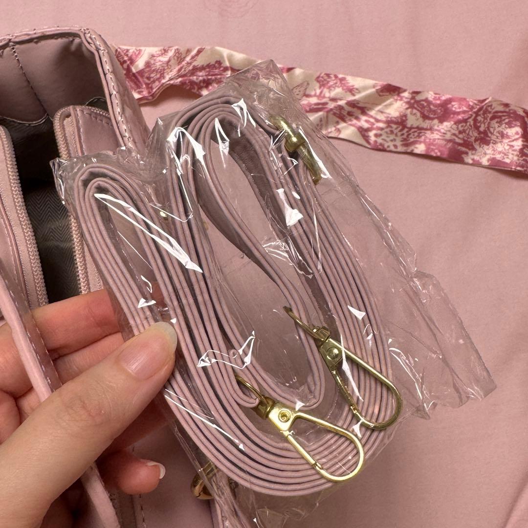 ハンドメイド　新品　ハローキティバッグ　カバン　キラキラストーン