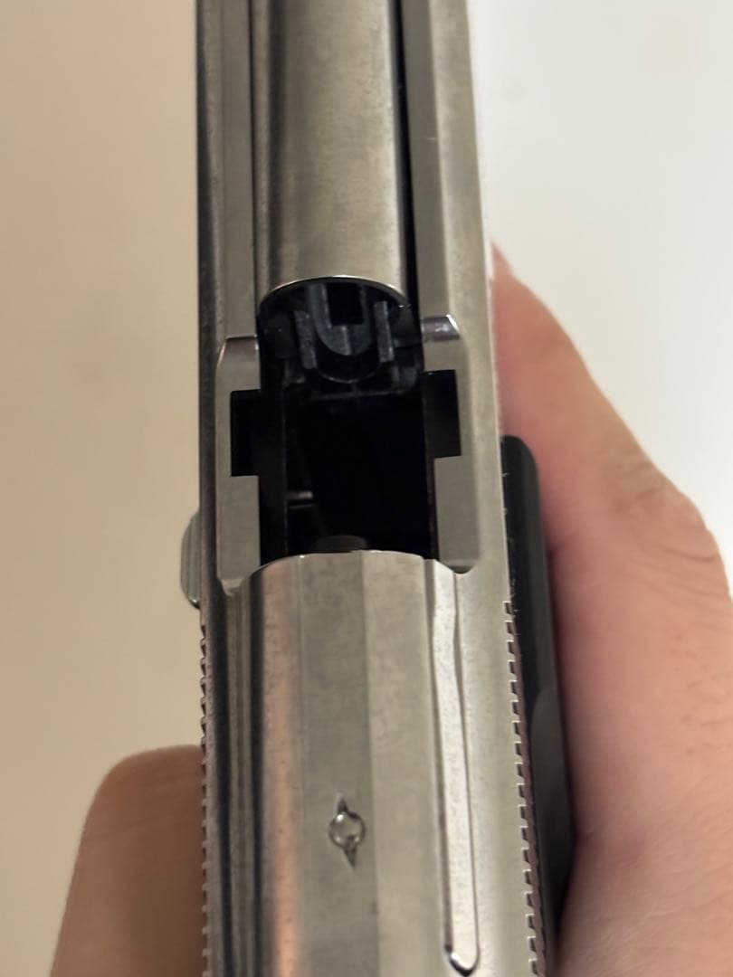 M92F クロームステンレスモデル ガスブローバック