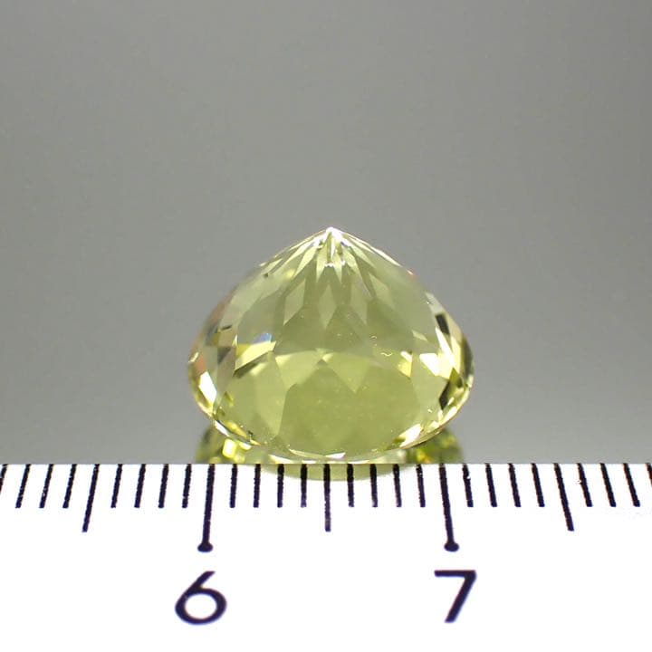 ブラジル産】特殊カットレモンクォーツ