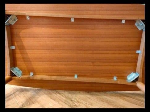 ぷにごんさん専用UNICO HOLMダイニングテーブル