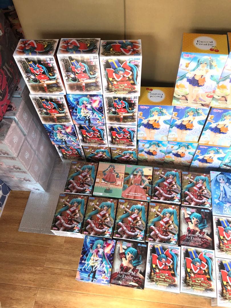 初音ミク　フィギュア　トロピカル　サンタ　クリスマス　桜ミク　雪ミク　58個