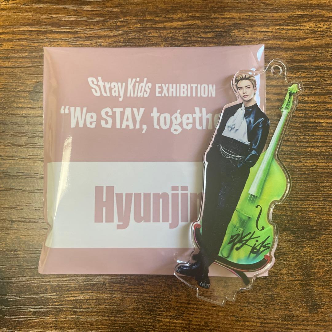 straykids ヒョンジン EXHIBITION アクリルスタンド - メルカリ