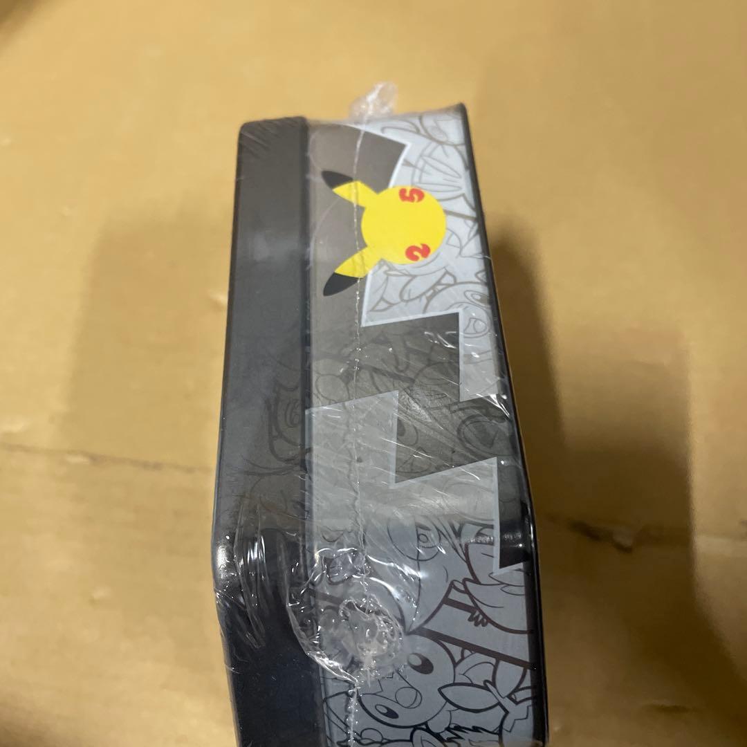 Pokémon Anniversary CelebrationsTin Pack