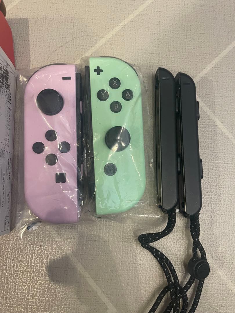 Nintendo Switch 本体 + ソフト2本＋ジョイコン