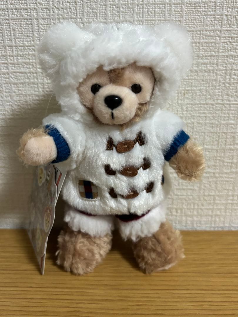 ウィンターホリデー ぬいぐるみバッジ 2019 ダッフィー シェリーメイ　#1