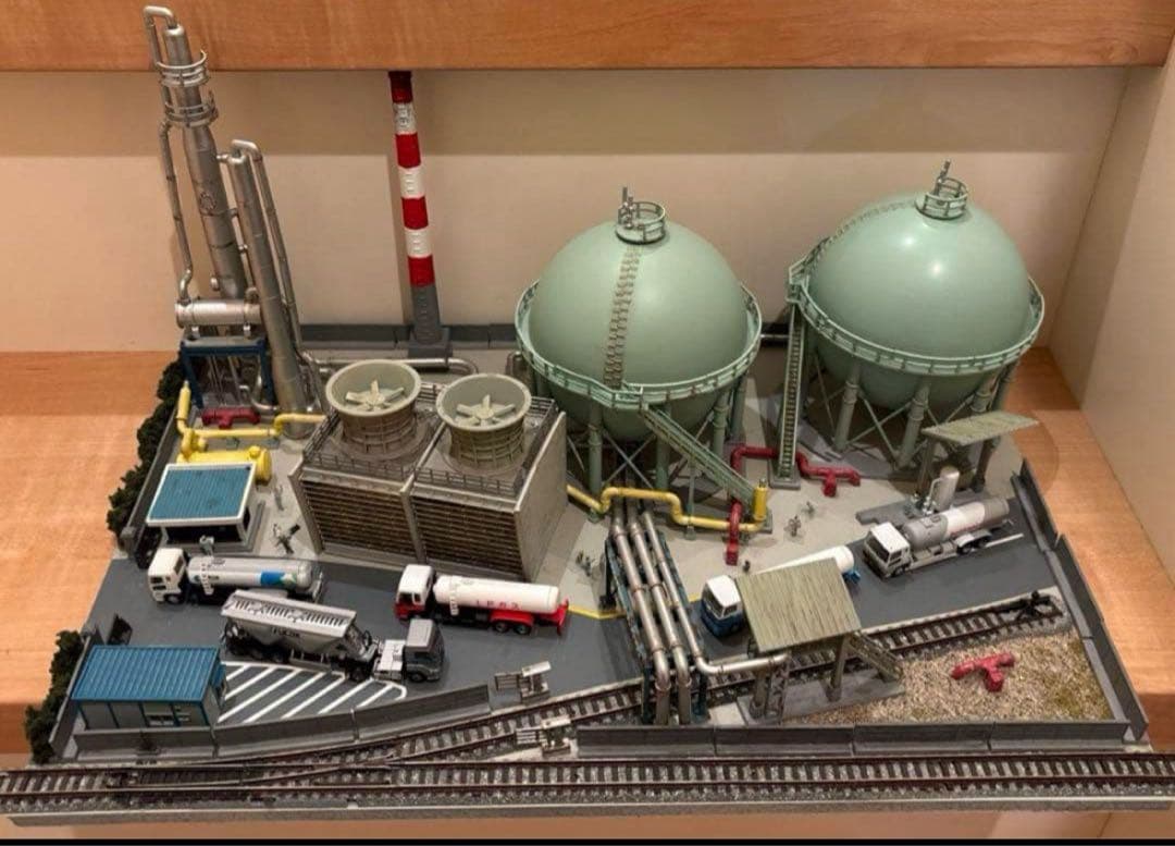 Nゲージ コンビナート工場　情景ジオラマ