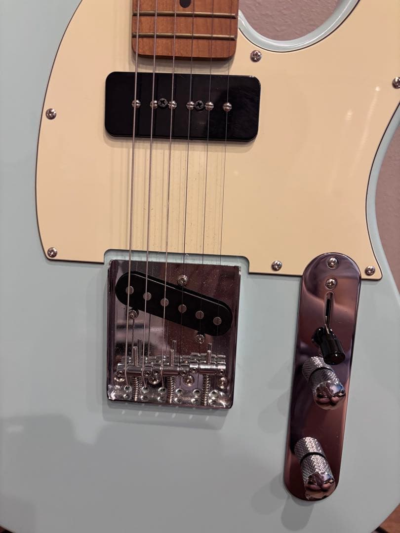 Bacchus Universe Series エレキギター ライトブルー