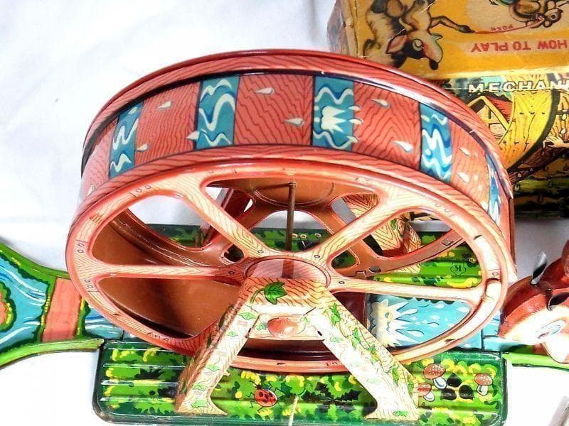 希少】水車を回す ブリキのリス おもちゃ 1950年代 光球商会製【箱