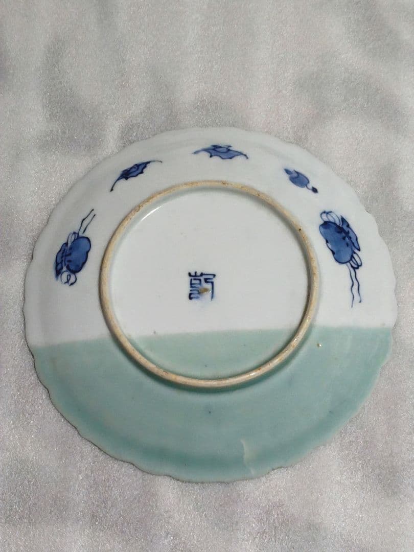 古伊万里　青磁　染付　風景皿　中皿　骨董　輪花形
