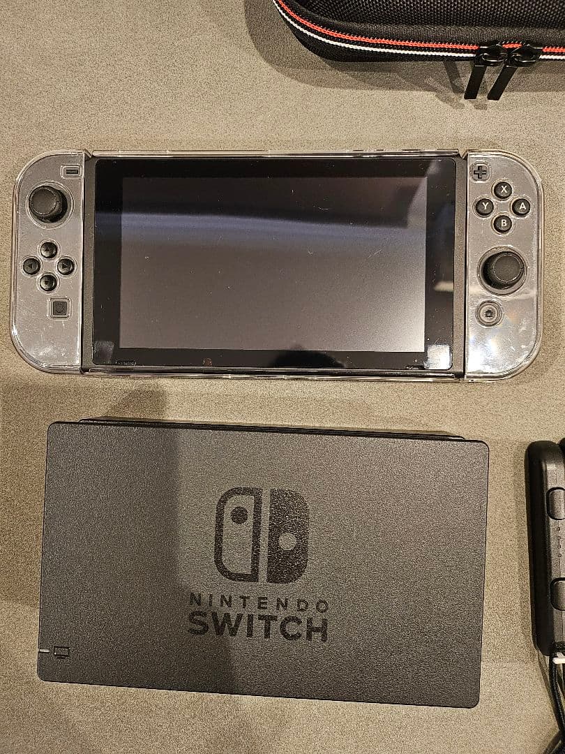 Nintendo Switch 本体 +ソフトケース