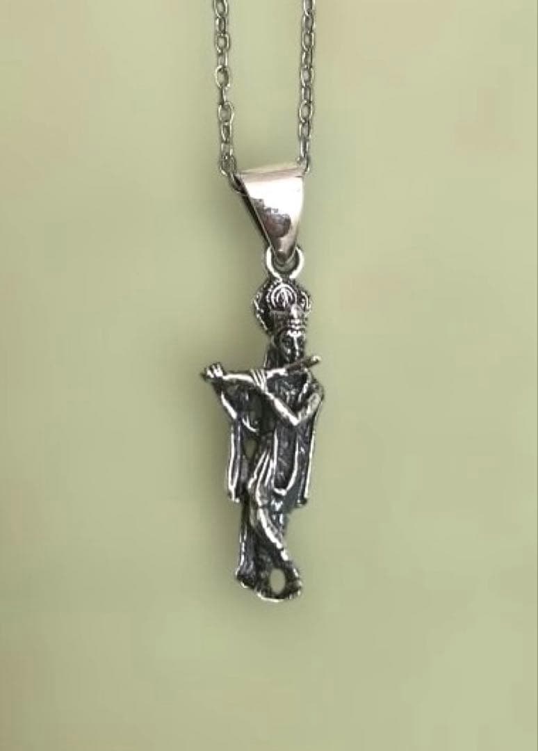 藤井風　トゥルシーマーラーとクリシュナネックレス②