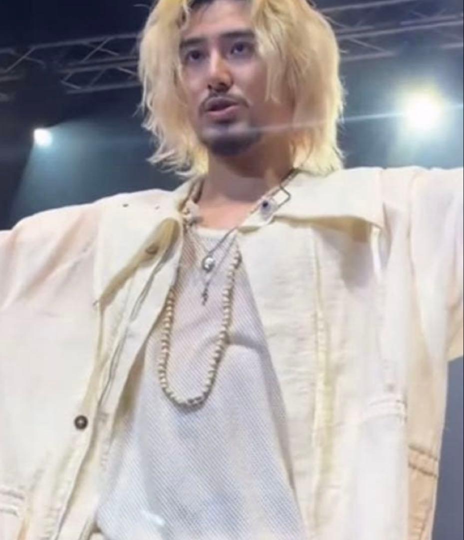 藤井風　トゥルシーマーラーとクリシュナネックレス②