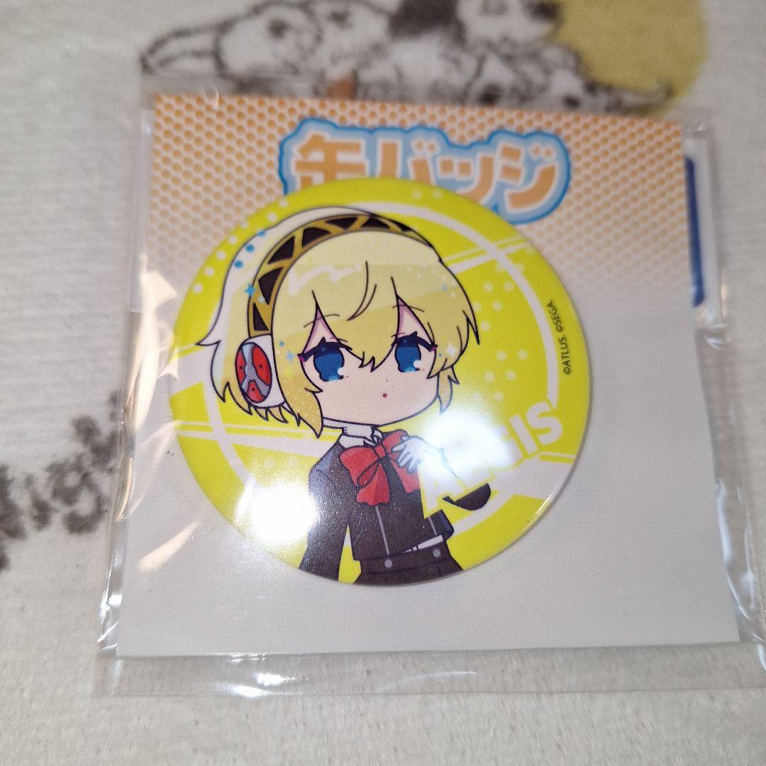 岳羽ゆかり 山岸風花 アイギス POPArt 缶バッジ ペルソナ3リロード