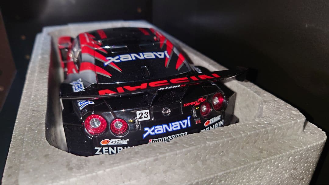 autoart 1/18 日産 GT-R Xanavi Nismo 2008