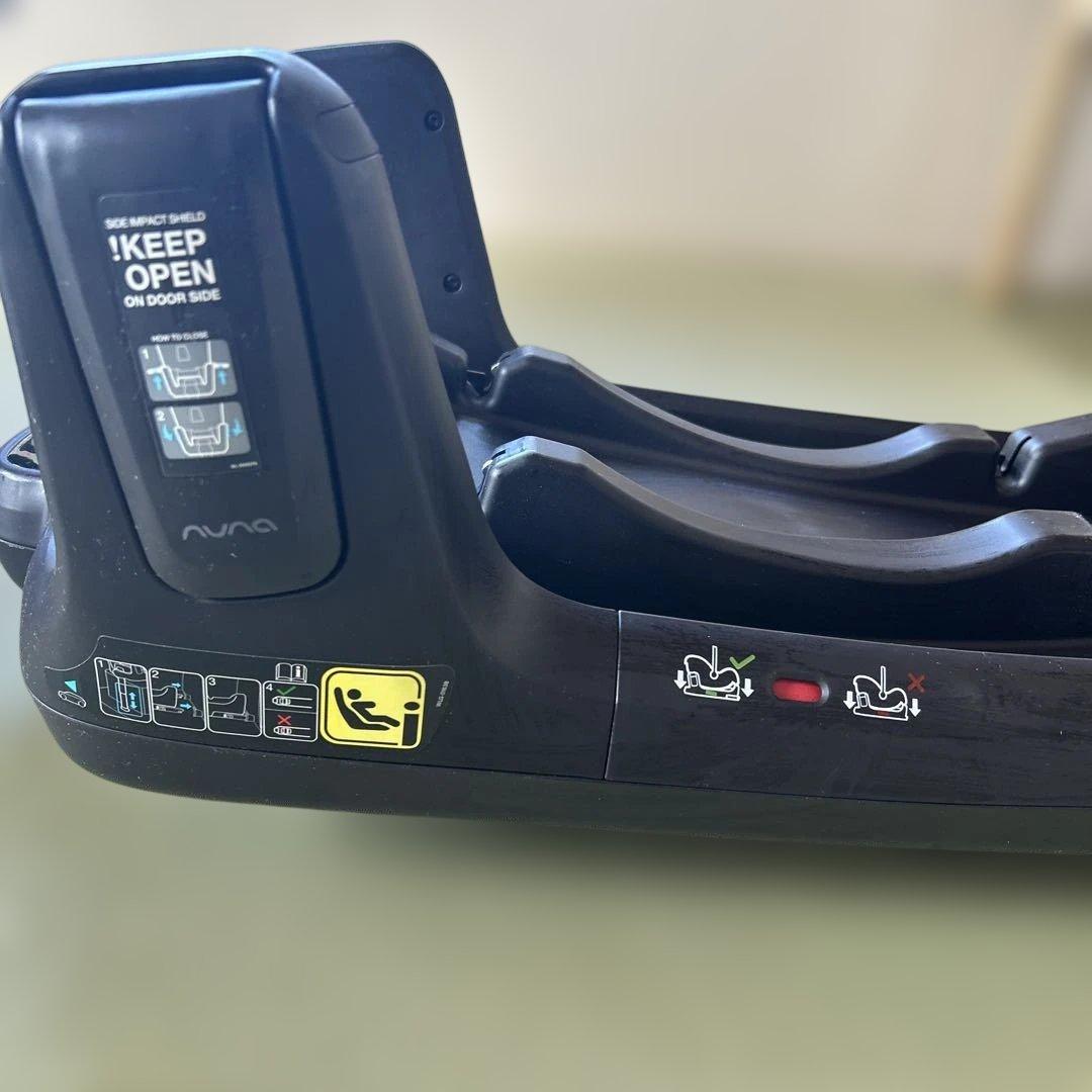 NUNA PIPA NEXT ベビーシート ブラック ベース付き