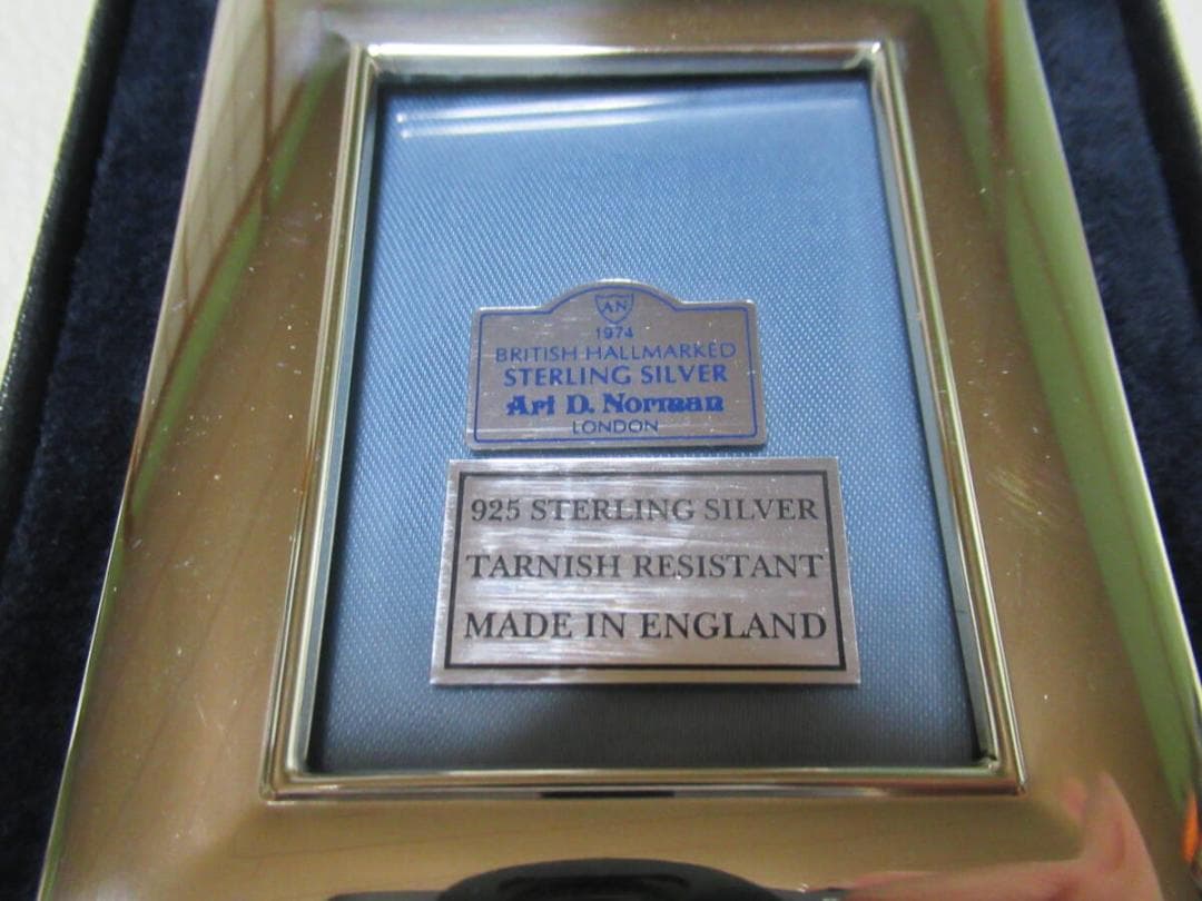 ◆非売品 1996年！ハリーウィンストン 純銀製(925) 携帯折り畳み写真立て