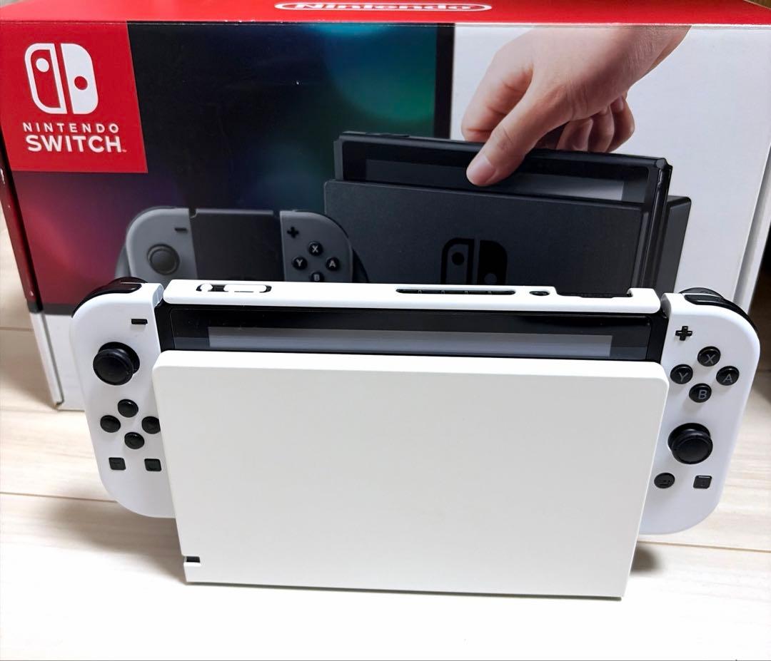 Nintendo Switch 本体 ブラック ピンクジョイコン ホワイト