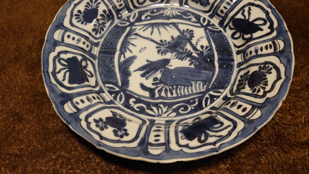 古染付　李朝　古玩　蝗の図　中皿　１客
