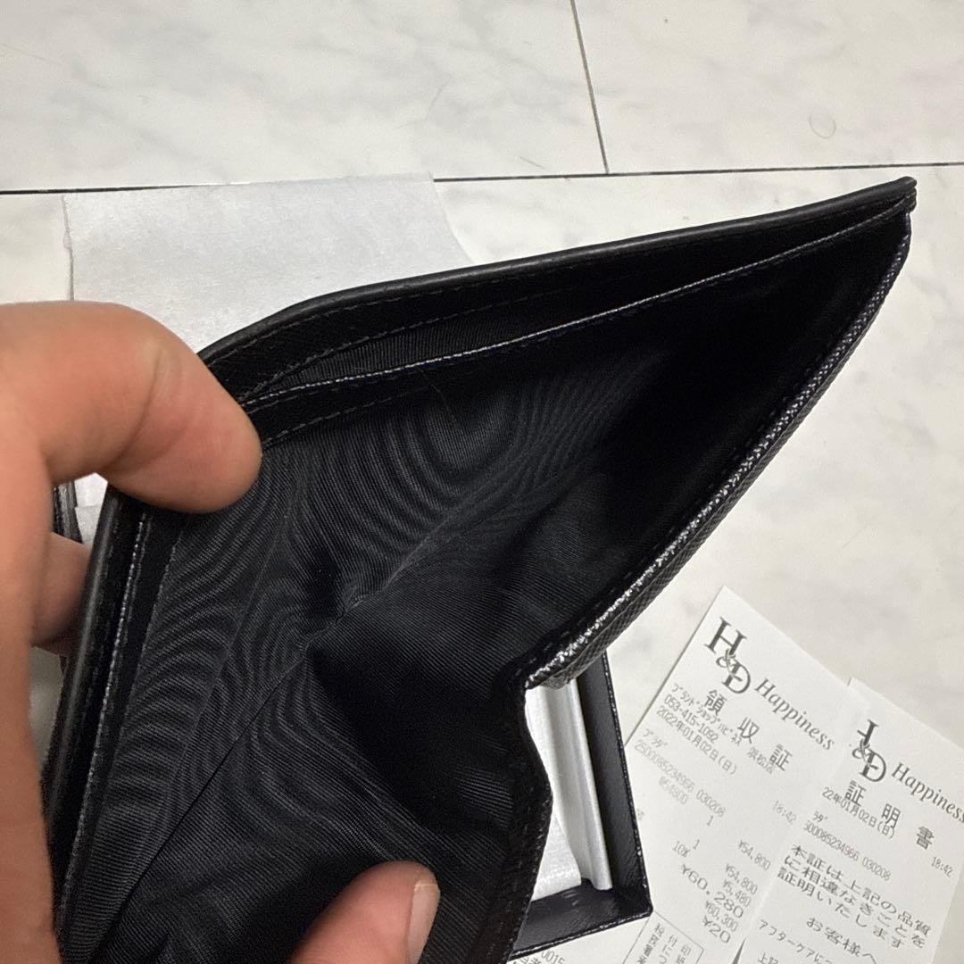 PRADA ブラック レザー 二つ折り財布