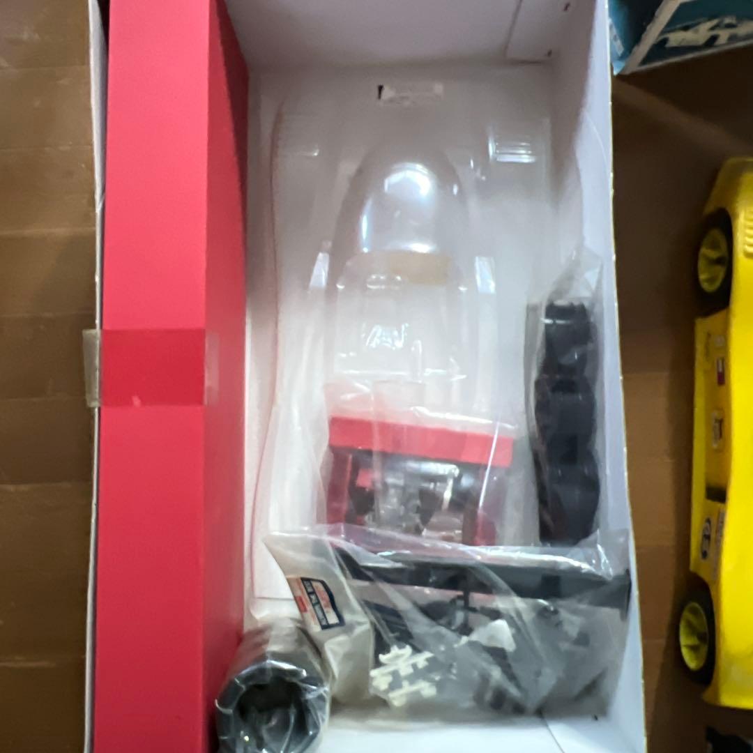 京商　スポーツプロト　未組み立て品、スペアボディ、ジャンク本体