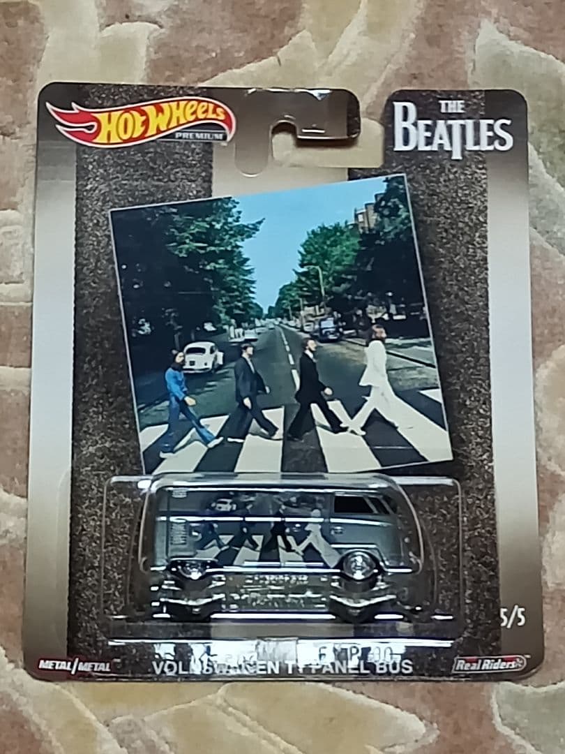 ✴️Hot Wheels The Beatles✴️ ミニカー 未開封5種セット