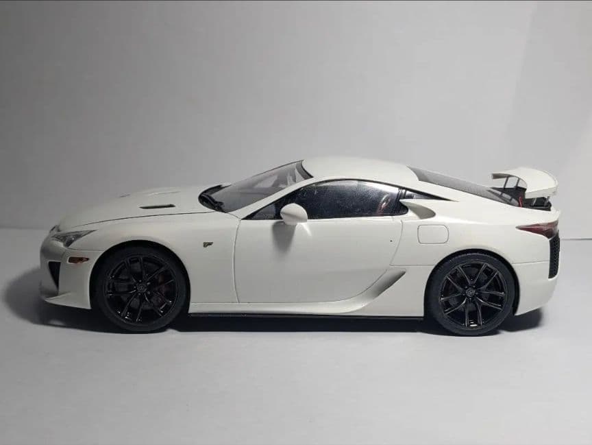 1/24【電飾】TAMIYA LEXUS LFA