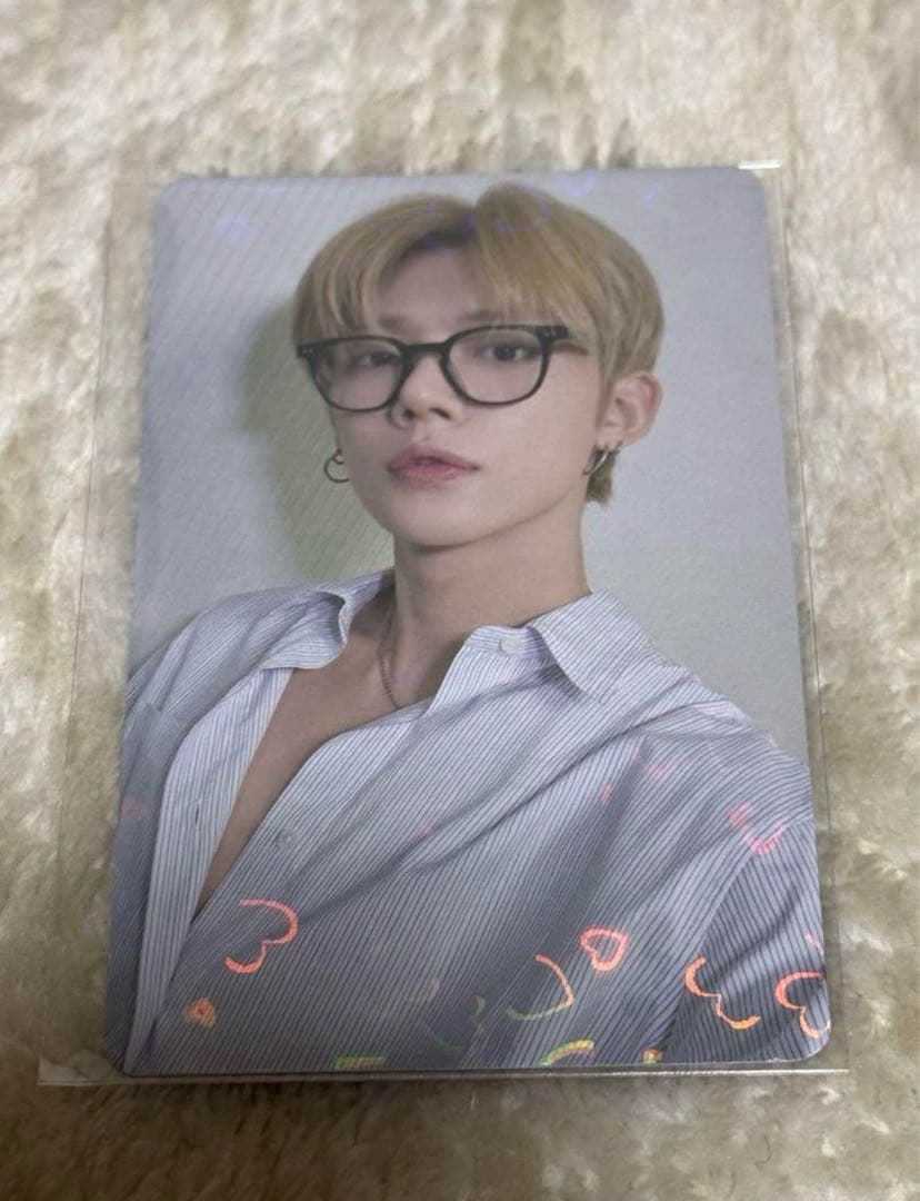 milet 1st album先着特典 「eyes」B2告知ポスター