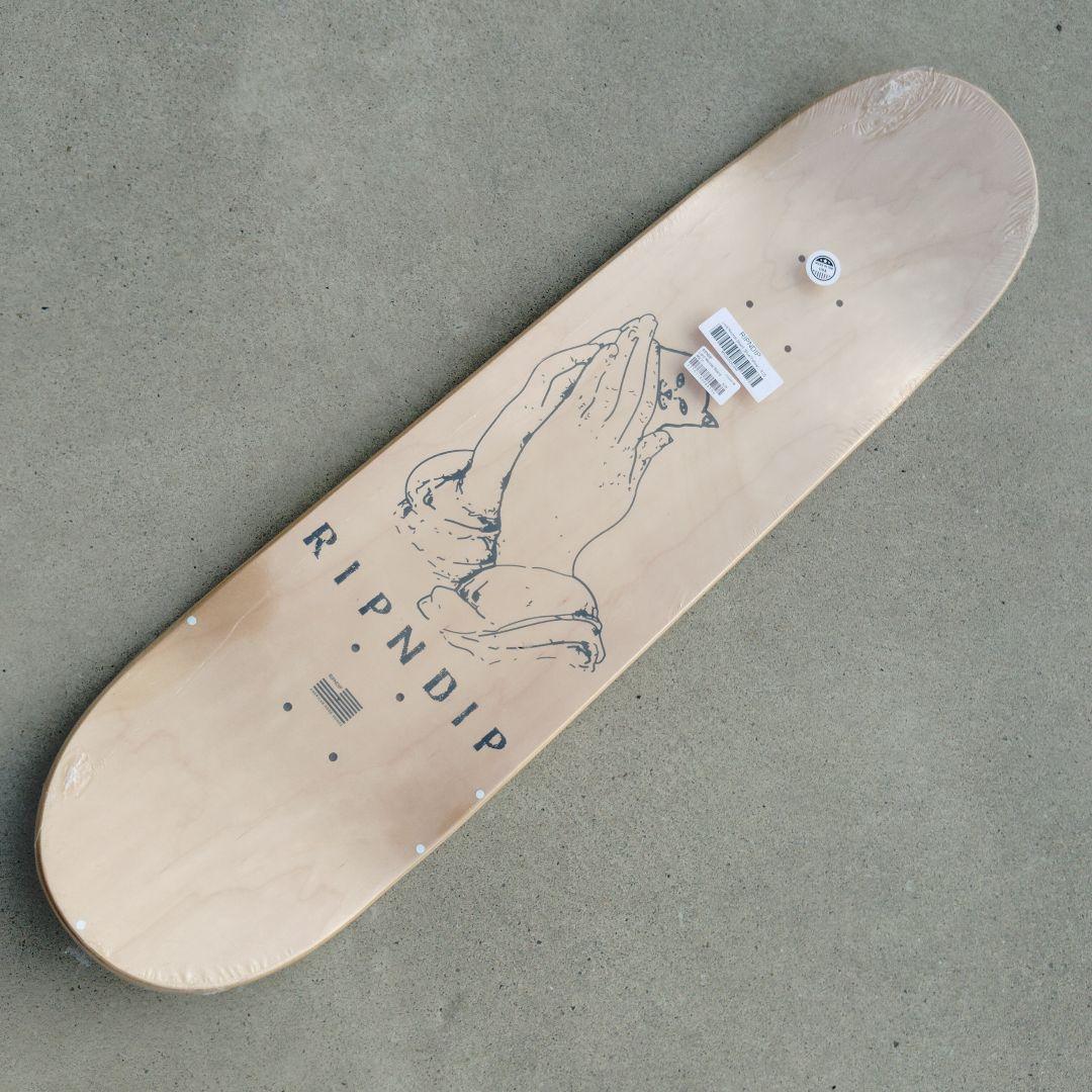 新品！RipNDip　8.25