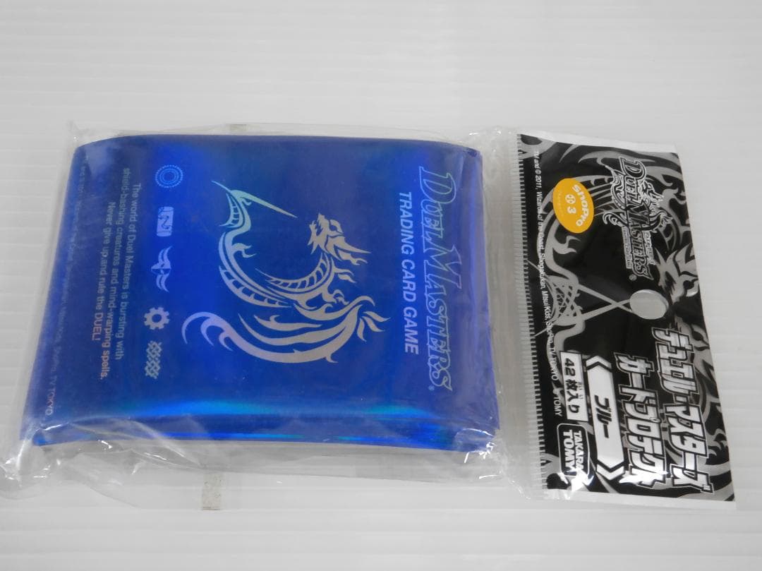 未使用 デュエル・マスターズ カードプロテクト スリーブ ブルー 42枚入り