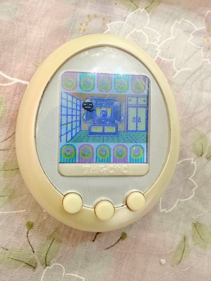 【動作確認済】たまごっちプラスカラー　ホワイト