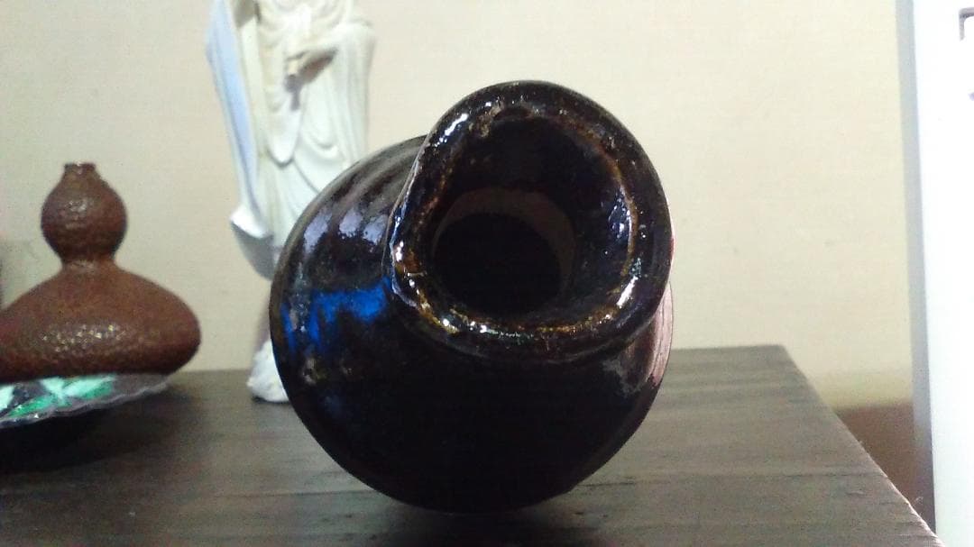 加藤委　黒とくり　織部風　徳利　共箱・無傷