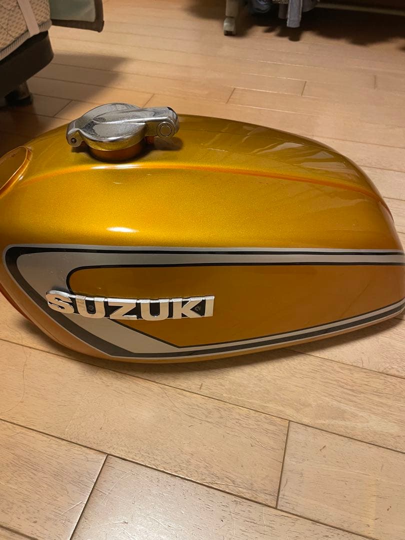 gsx1300r 初期型 Hayabusa バグスター タンクカバー 99-07