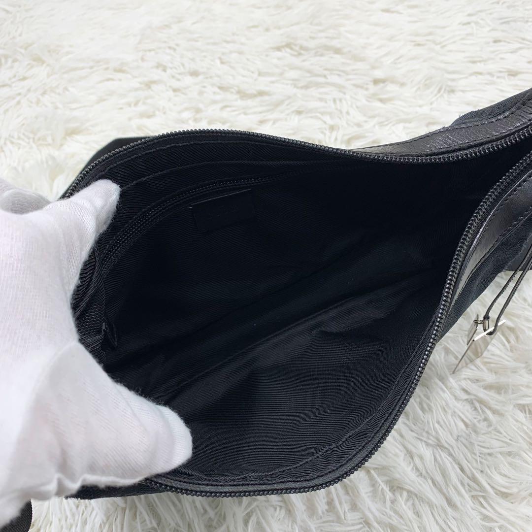 【✨極美品✨】グッチ ワンショルダーバッグ GGキャンバス ブラック