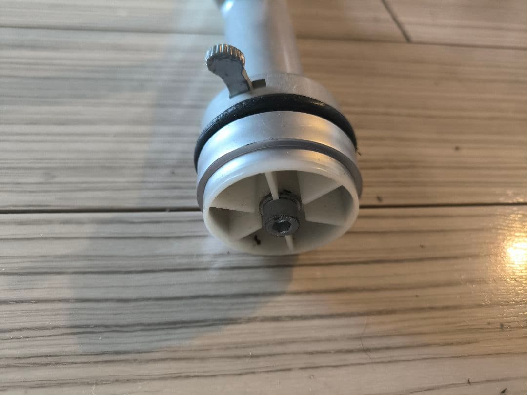 東京インテリア購入　折りたたみ式昇降ダイニングテーブル　ブラックガラス