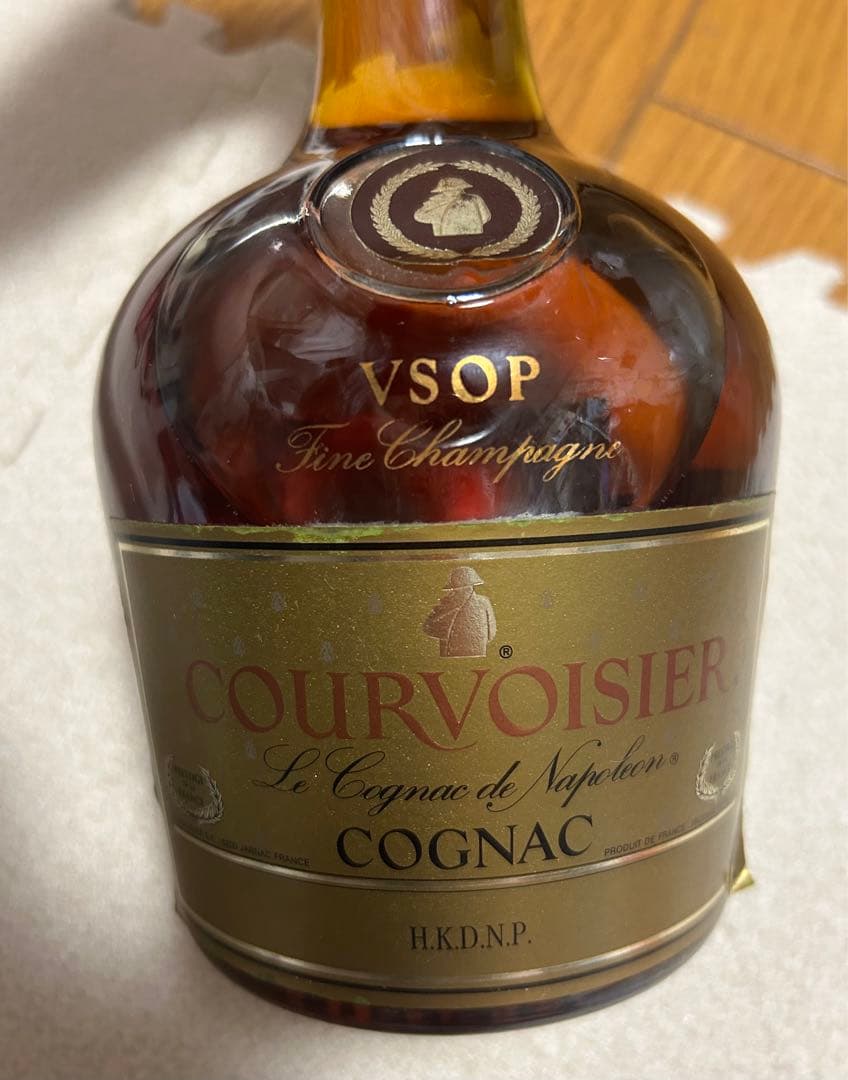 COURVOISIER VSOP ブランデー 700ml 40%