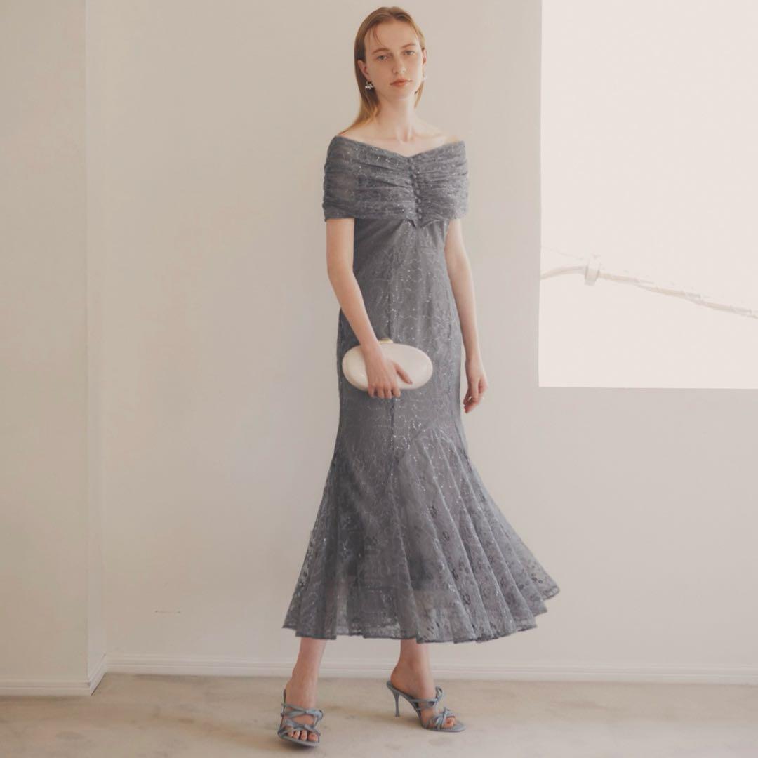 新品タグ付き！Leja グレー オフショルレースドレス Sサイズ