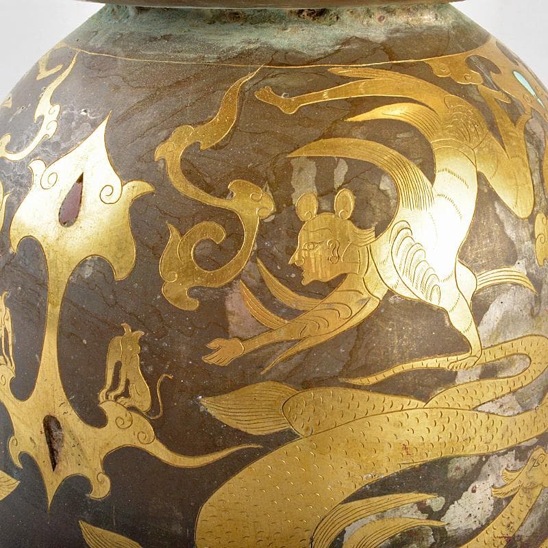 中国　古銅　金象嵌神獣人物文　燭台　蝋燭立　D　R5281B