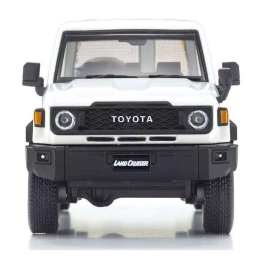 京商 1/ 43 トヨタ ランドクルーザー 70 (スーパーホワイト II)