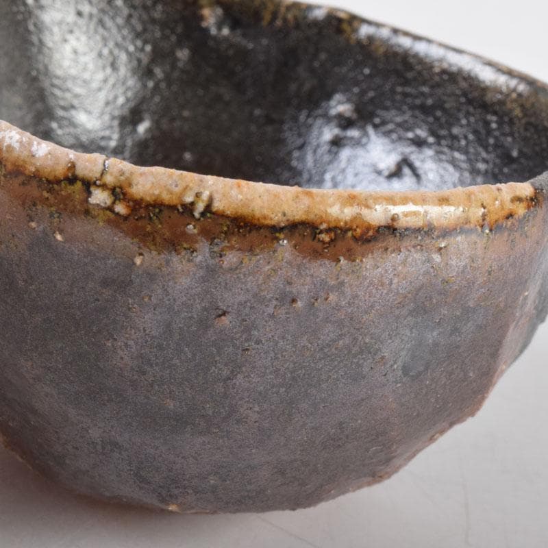 美濃焼 養心窯 樋口雅之作 織部 ぐい呑 酒盃 共布共箱 C 8404 - メルカリ