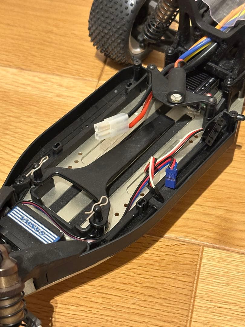 KYOSHO ULTIMA RB6 ラジコン